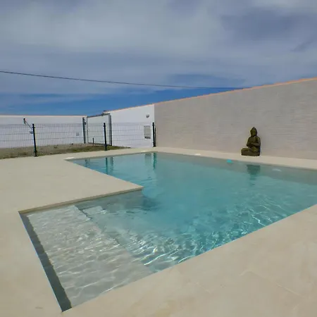 Villa Casa Rural Majadales Con Piscina Privada Y Alta Calidad, - Es-180-247 *